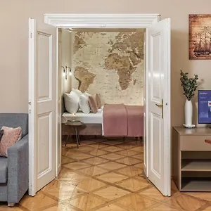 https://royal-route-mansions.praguehotelsweb.com