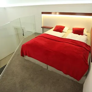 superior-loft-at-basilica.inbudapesthotels.com/
